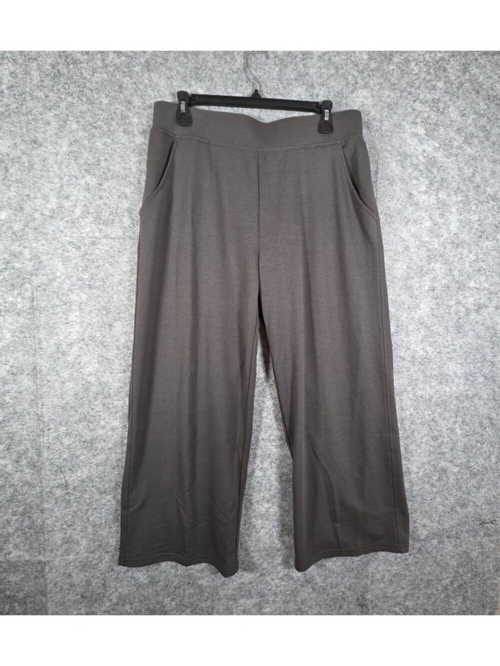 Sentimental New York Women's Wide Leg Knit Casual Pants Olive Size L